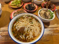 -矮子粉店1985·长沙米粉(湘春路店)