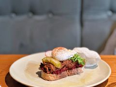 -JINNS锦时 steak&pizza(浸信会礼拜堂旧址店)