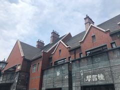 -钟书阁(松江泰晤士小镇店)