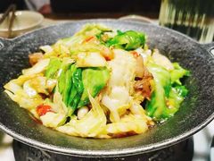 -大城小院饭店(博隆广场虹桥店)