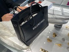 -BALENCIAGA(比斯特苏州购物村店)