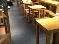 大堂-呷佬·长沙手工米粉(金沙江路店)