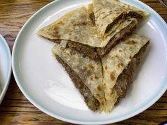 -溢心园香河肉饼总店