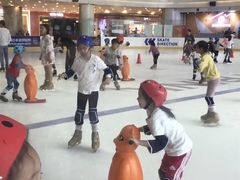 -冠军冰场CHAMPION RINK(凯德广场店)