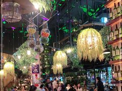 大堂-临界音乐酒馆·小龙虾·江湖菜(华熙LIVE·鱼洞店)