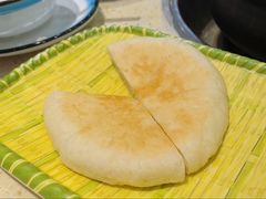 九寨青稞饼-九寨特色牦牛肉汤锅 羊肉汤锅