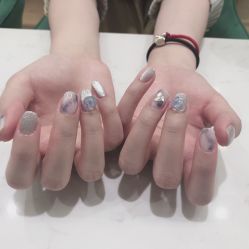 -手牵手美甲