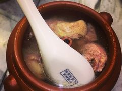 -蔼若春.传承三十年云南菜(金碧公园店)