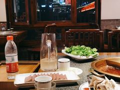 -小天鹅火锅·一线江景洪鼎旗舰店(洪崖洞店)