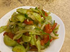 -维吾尔餐厅(宜山路店)