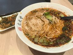 -鼎义丰功夫面(星光大道店)