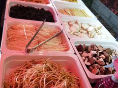 自助取餐区-鼎汇丰重庆老火锅(鞍顺园店)