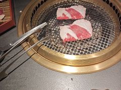 -铭牛烧肉·和牛海鲜自助(高新月牙湖店)