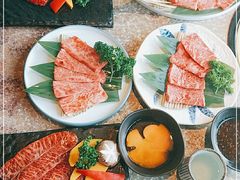 -炼火烤肉店