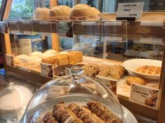 -ommo cafe(半岛城邦店)