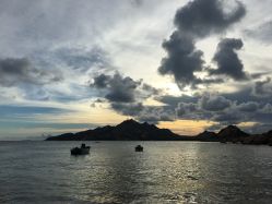 点击看大图 -现代经典婚纱摄影