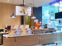 -巴黎贝甜(大宁国际商业广场店)