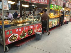 -正宁路小吃夜市
