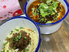 -李双猪脑花面(东大街店)