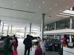 -北京鹏龙大道奔驰4S店(纪家庙店)