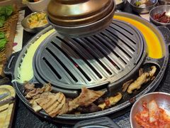 -GOGIYA·咕叽吖韩国传统烤肉店(东方新天地店)