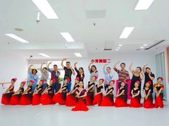 -小芳舞蹈团·少儿舞蹈·中国舞(龙江校区)