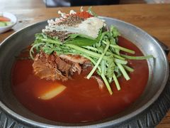 -喇喇排骨火锅·传统韩式脊骨汤(望京西园总店)