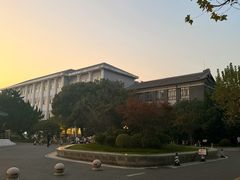 -华东理工大学-图书馆