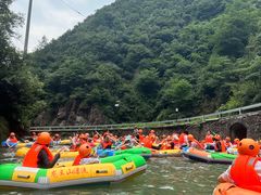 -安吉龙王山峡谷漂流