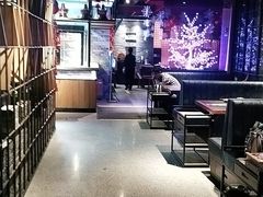 大堂-老墙根涮肉·铜锅·烧烤(欢乐谷·王四营店)