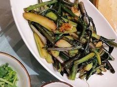 -辛香味烧鱼馆·非遗技艺·排骨红烧肉(光谷医药园店)
