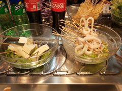 -百品聚旋转火锅(万德庄店)