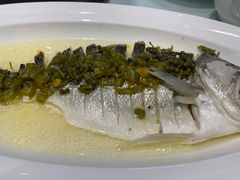 -万龙洲海鲜(大兴绿地缤纷城店)