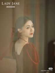 -Lady  Jane高端婚纱礼服馆