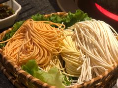 三色面-湊湊火锅·茶憩(和平大悦城店)