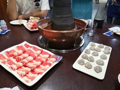 -楼外楼大刀肉传统火锅居(繁荣路店)