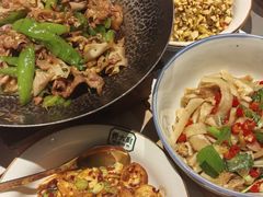 -费大厨辣椒炒肉(沙河万达店)