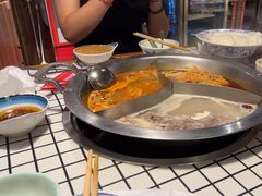 -山悦里 山野·鲜火锅(罗斯福广场店)