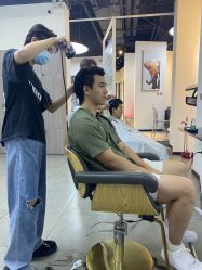 -CUT CUT Hair Salon