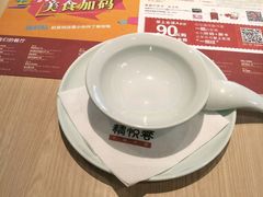 -精悦蓉(松江万达广场店)