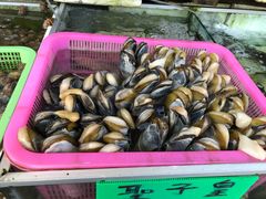 -拉威海鲜市场