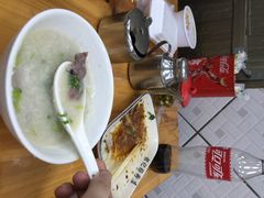 银记肠粉店(中电数码城店)-银记肠粉店(新港西路店)