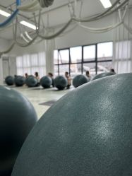 -OM瑜伽教练培训学院