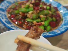 -江城燕子大排档(江汉路步行街店)