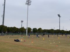 -Riverside河畔少儿足球培训(前滩店)