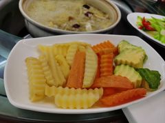-山菌美食苑(振兴路店)