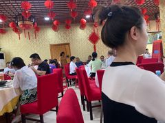 大堂-柏合黄记豆腐皮饭店