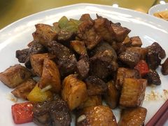 黑椒杏鲍菇牛腩-聚彩居三和酒楼•老字号粤菜(南城店)
