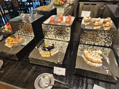 -圣丰索菲特·2 On 988 Café 自助餐厅