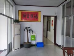 -美顺香食府鱼头老店(雪野湖店)